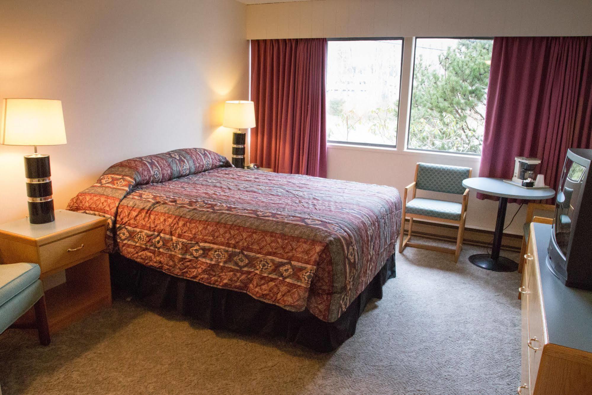 פורט הארדי Providence Place Inn מראה חיצוני תמונה