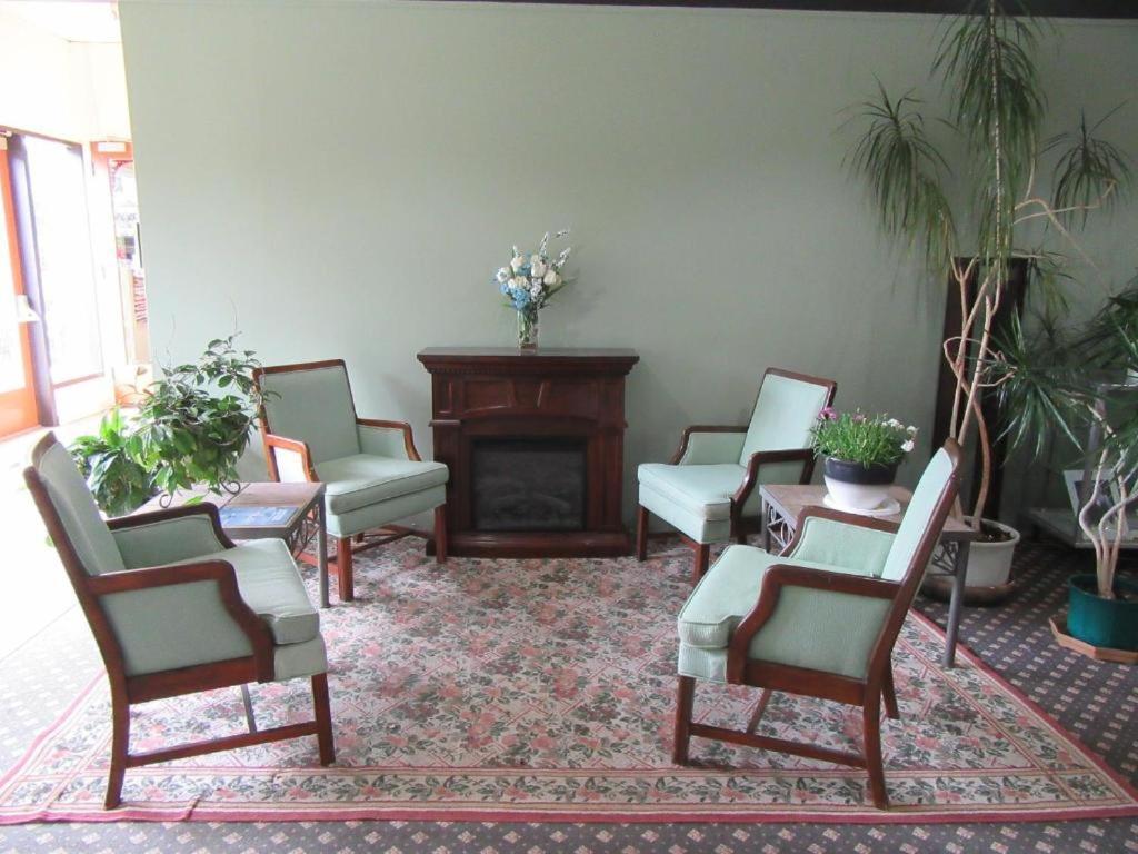 פורט הארדי Providence Place Inn מראה חיצוני תמונה
