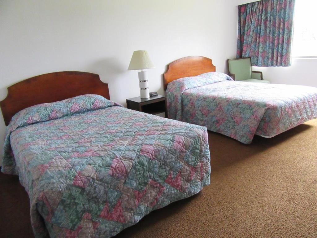 פורט הארדי Providence Place Inn מראה חיצוני תמונה